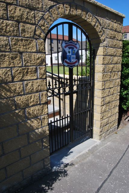 gate